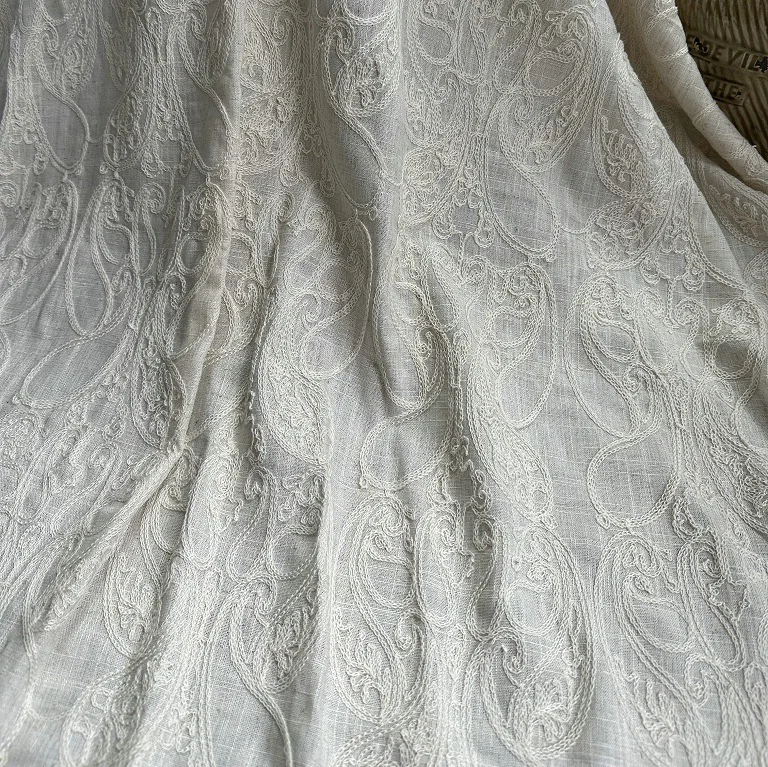 Embroidery Chain Stitch - Tessuto base in puro lino con
