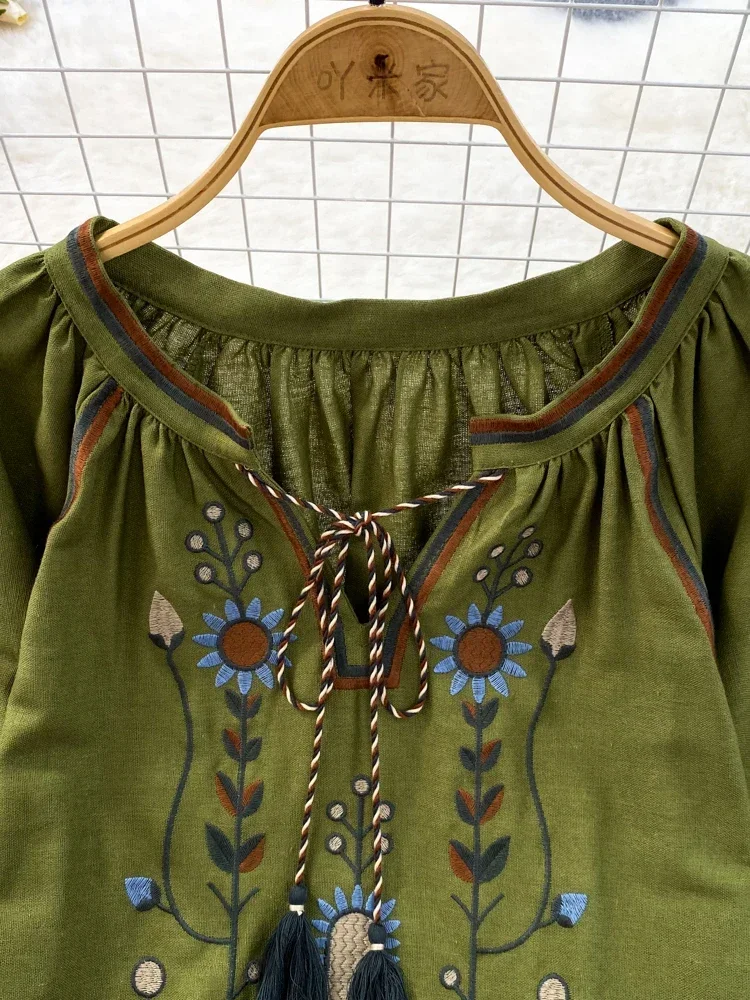 Camicetta primaverile da donna - Embroidery Uniforms recensione e prezzo