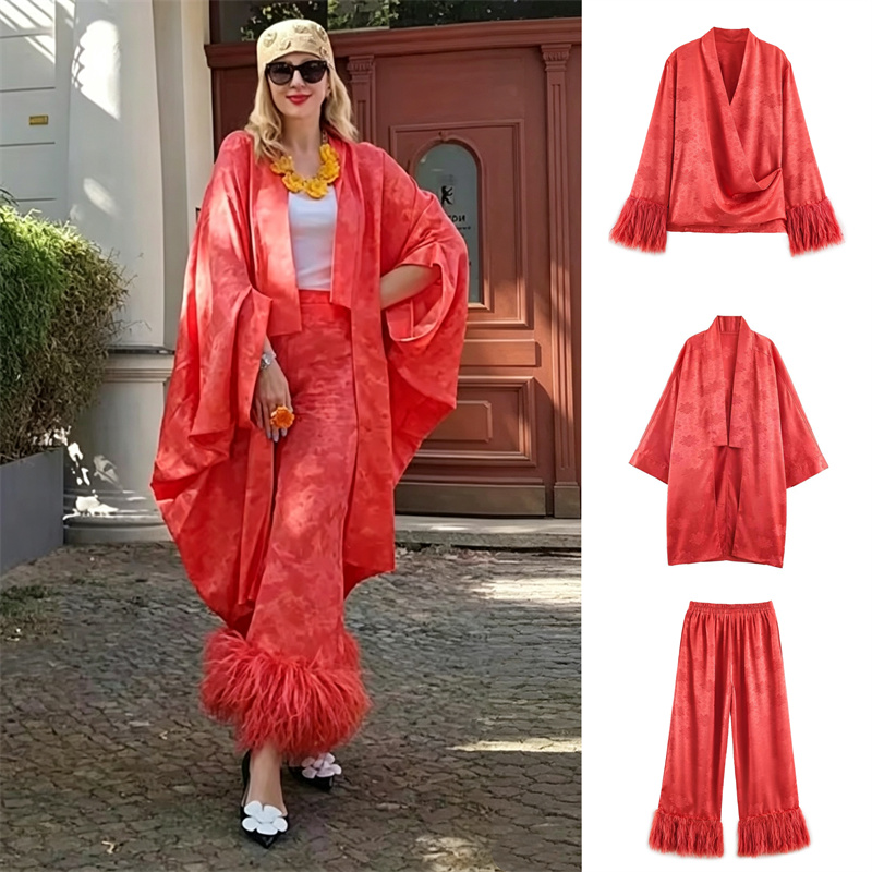 Kimono da donna in raso jacqua - Embroidery Red recensione e prezzo