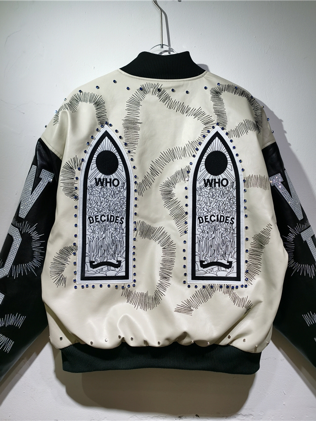 Giacca in pelle PU stile motoc - Embroidery Gothic recensione e prezzo