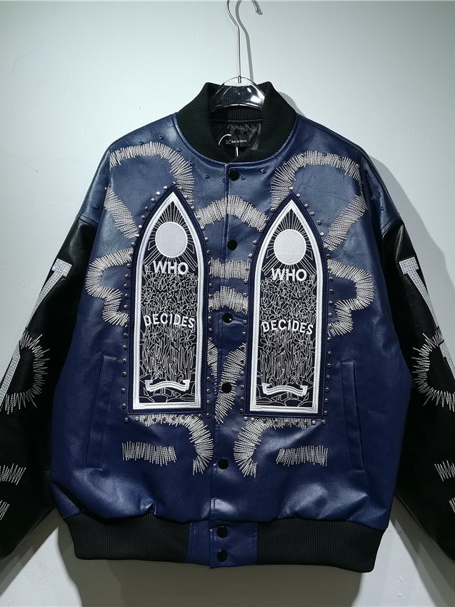 Giacca in pelle PU stile motoc - Embroidery Gothic recensione e prezzo