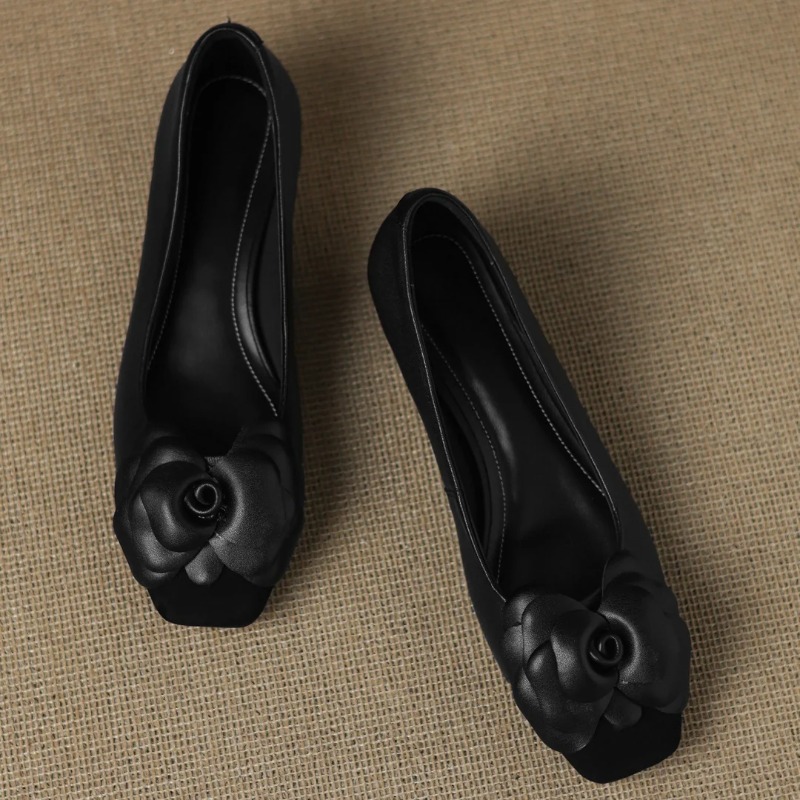 Taglie forti 34-41 décolleté s - Embroidery Flat Shoes recensione e prezzo