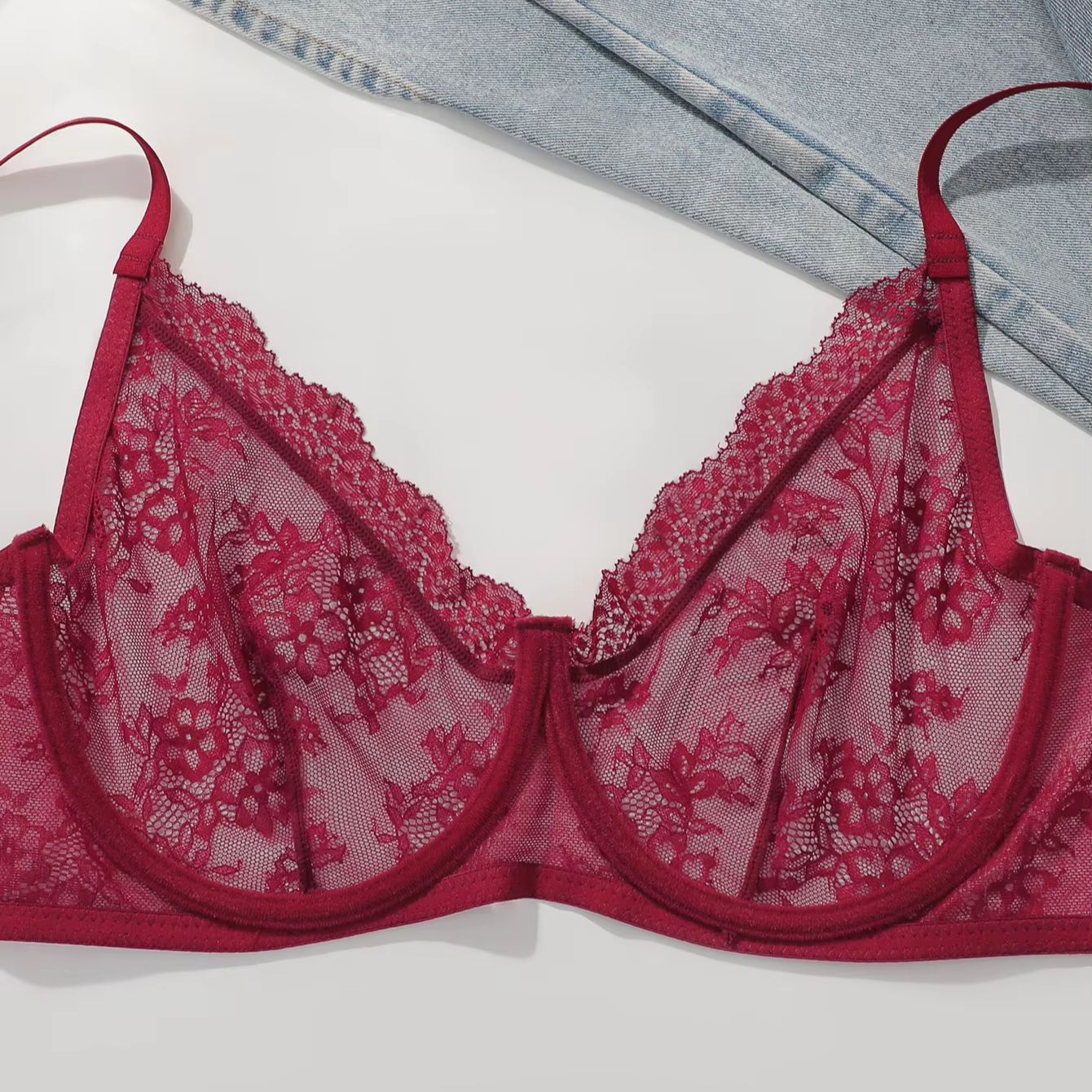 Reggiseno in pizzo rosso trasp - Embroidery Red recensione e prezzo