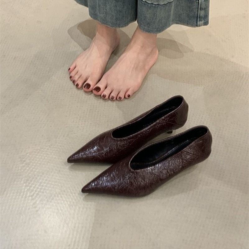 2025 Autunno Nuovo Pendolare V - Embroidery Flat Shoes recensione e prezzo