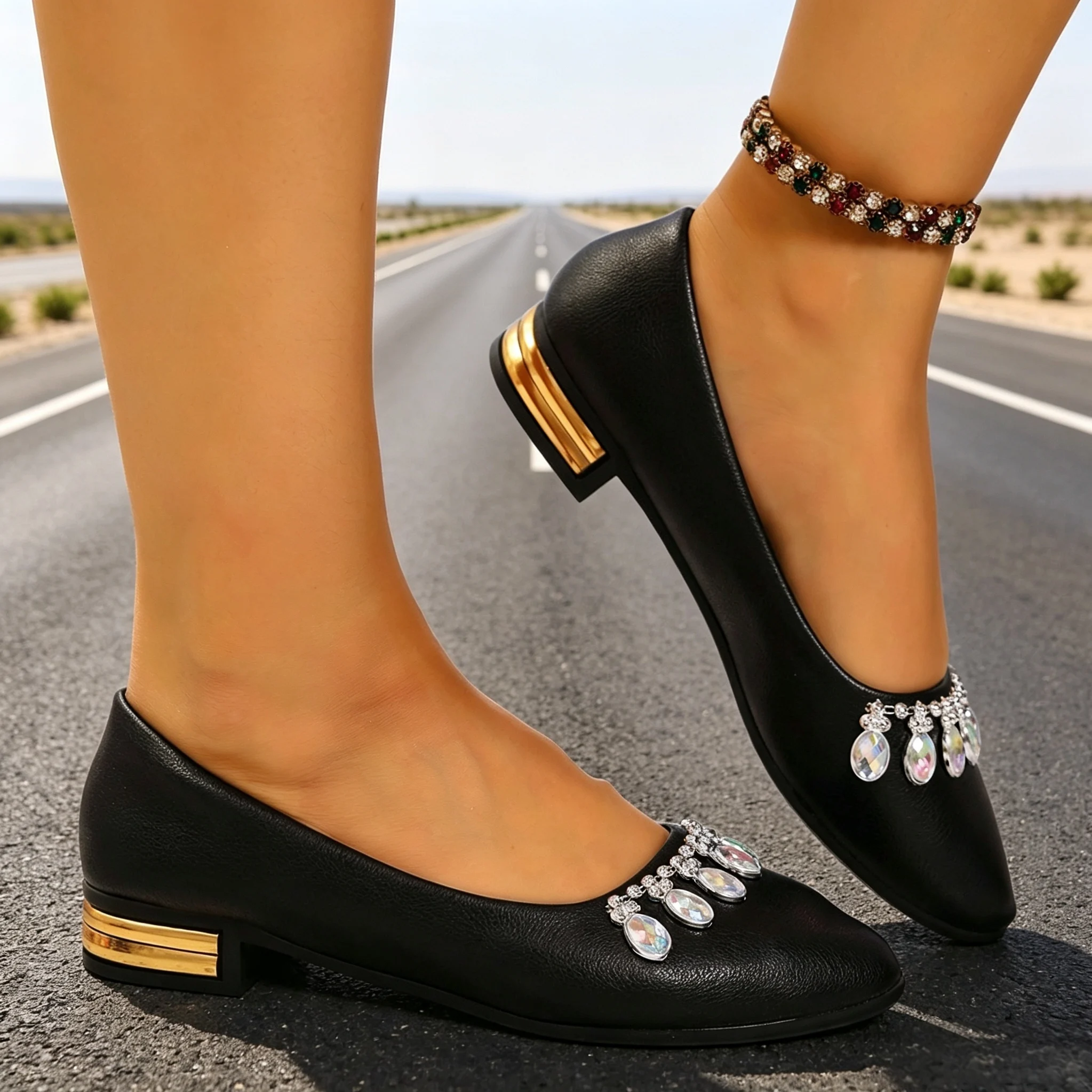 Scarpe Basse da Donna a Punta, - Embroidery Flat Shoes recensione e prezzo