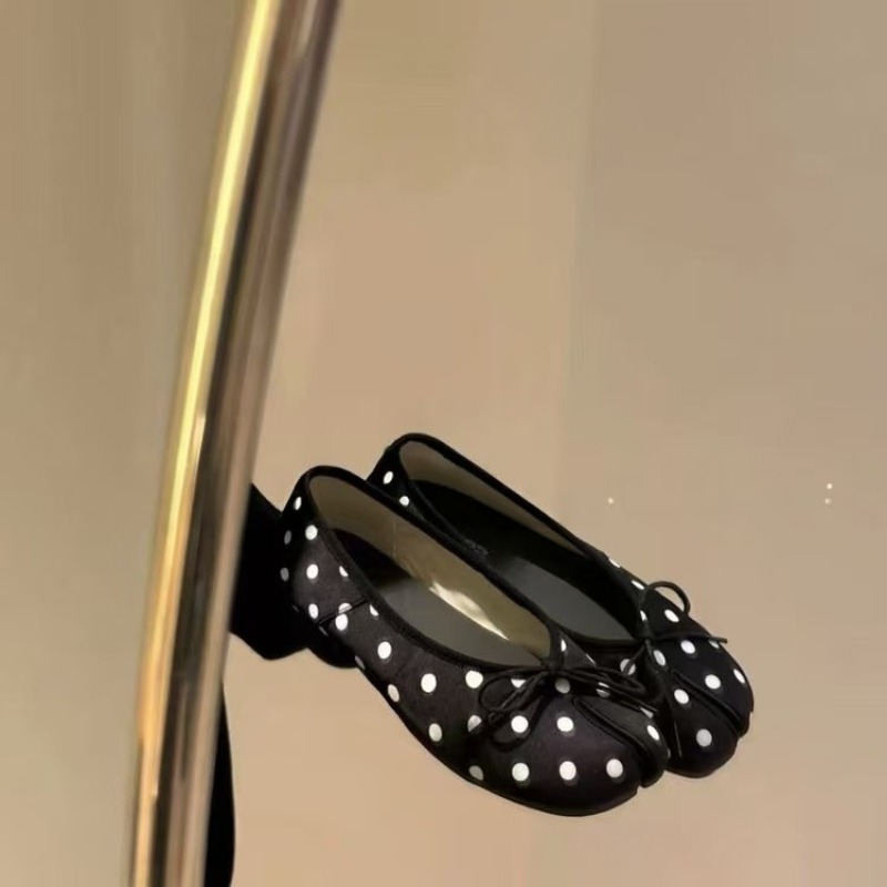 Scarpe singole da donna Sweet  - Embroidery Flat Shoes recensione e prezzo