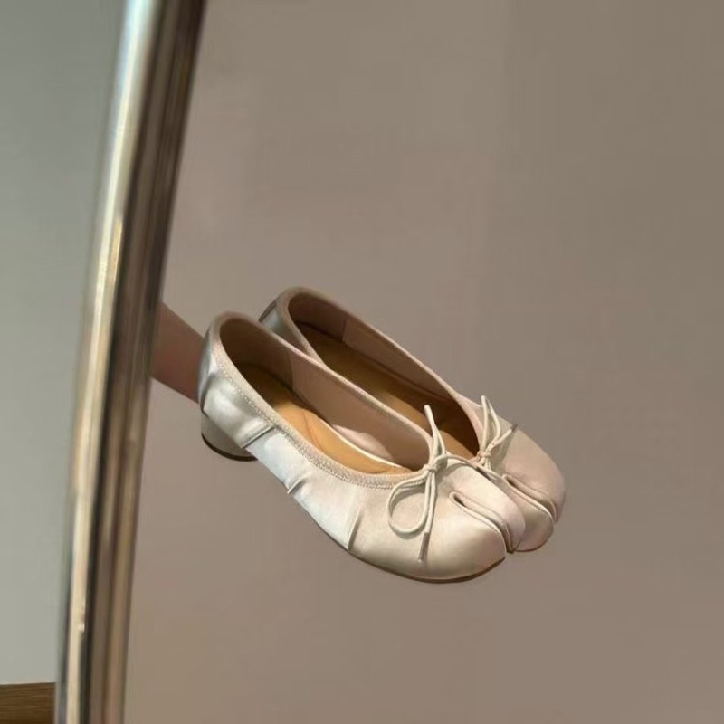 Scarpe singole da donna Sweet  - Embroidery Flat Shoes recensione e prezzo