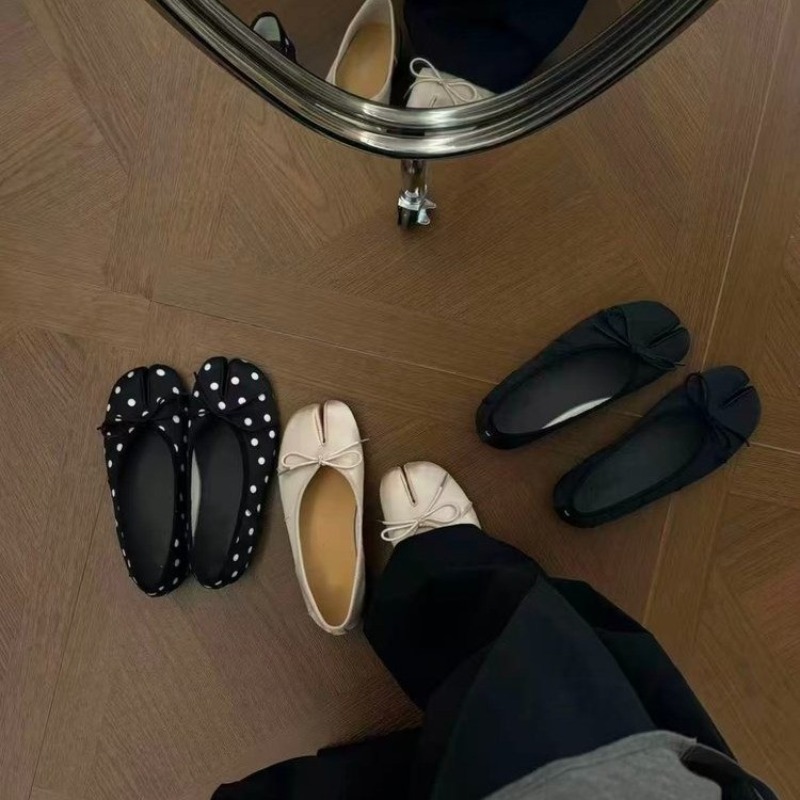 Scarpe singole da donna Sweet  - Embroidery Flat Shoes recensione e prezzo
