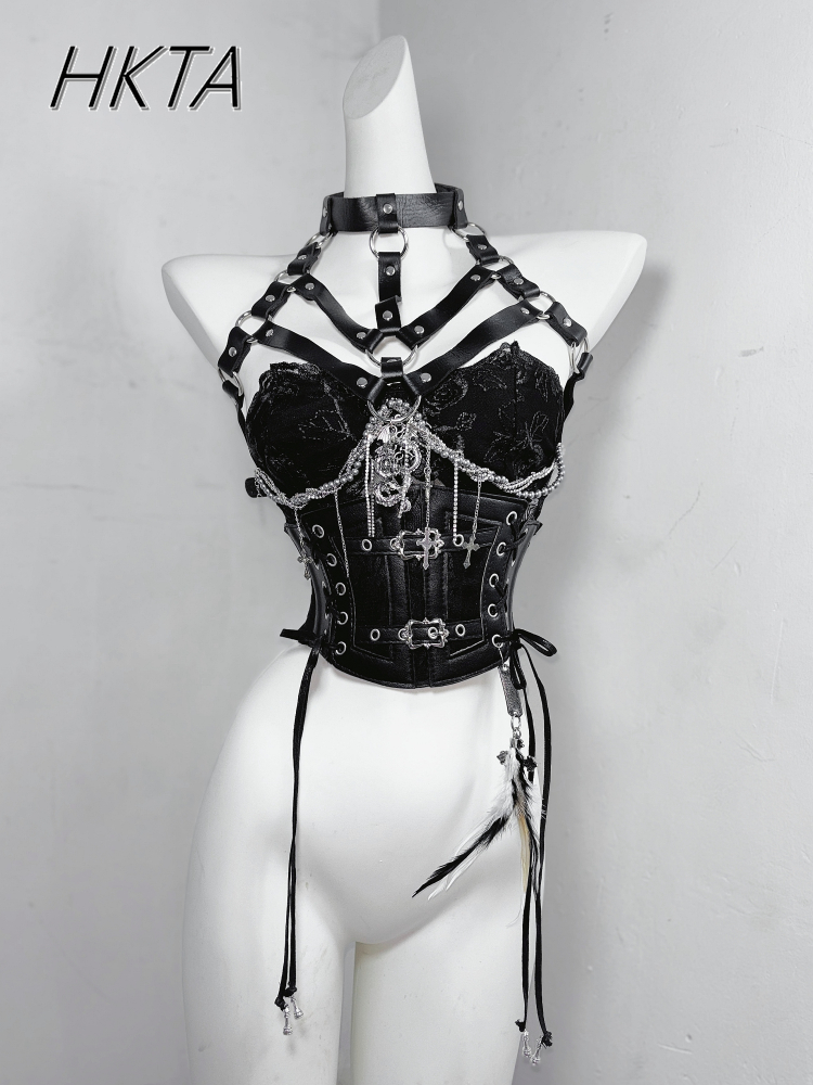 Top a tubo ricamato con piume  - Embroidery Gothic recensione e prezzo