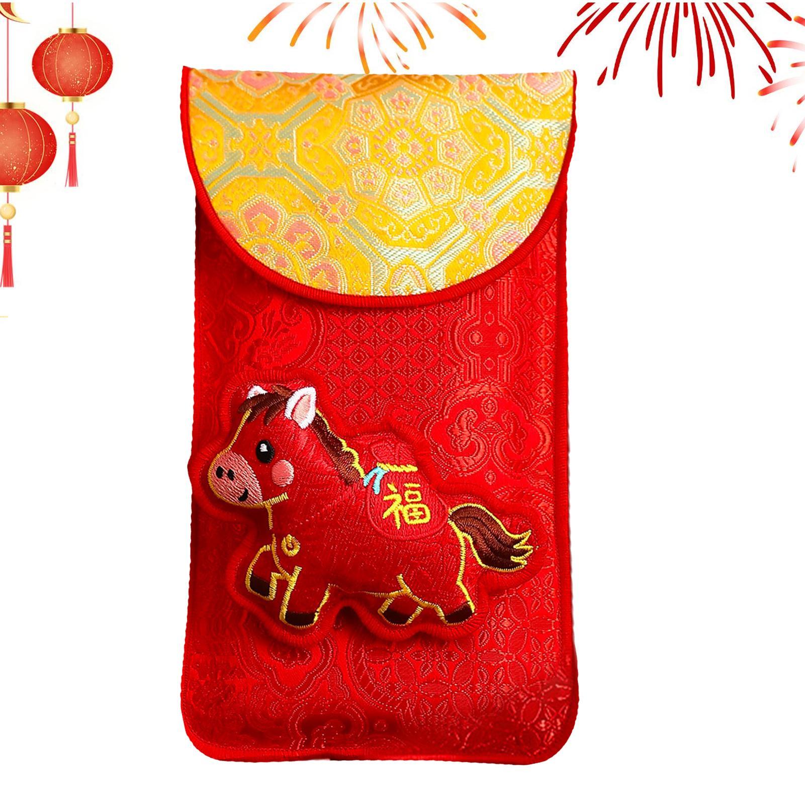 Busta rossa in tessuto ricamat - Embroidery Red recensione e prezzo