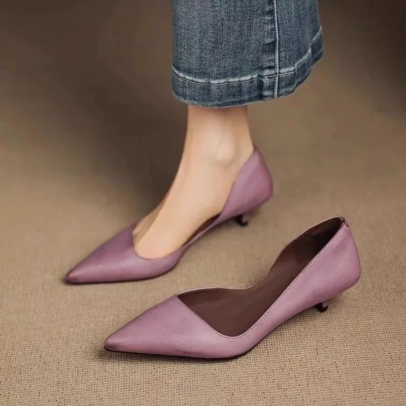 Scarpe singole con tacco a spi - Embroidery Flat Shoes recensione e prezzo